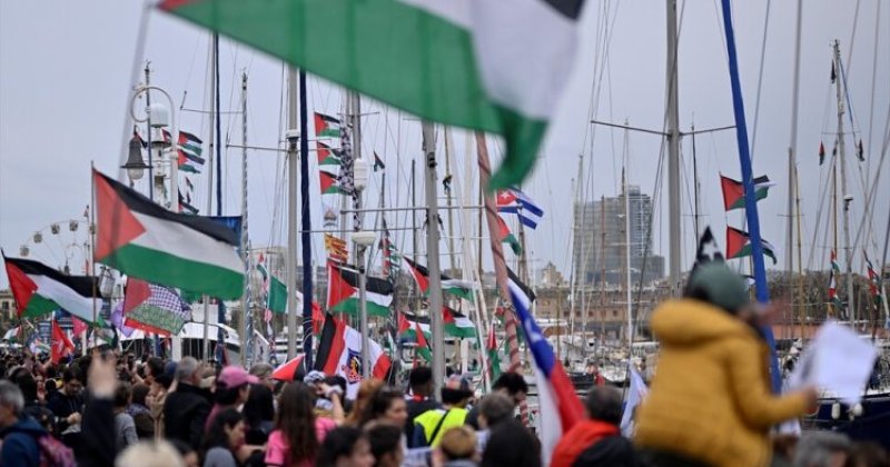 Küresel Sumud Filosu gücünü artırarak Barselona'dan Gazze'ye doğru yola çıktı