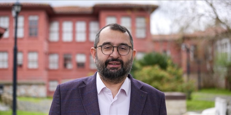 "Türkiye'de ateizm ve deizm sanıldığı kadar yaygın değil"