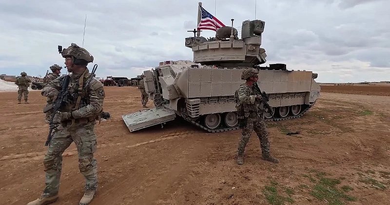 ABD Suriye'deki üslerinden tamamen çekildi