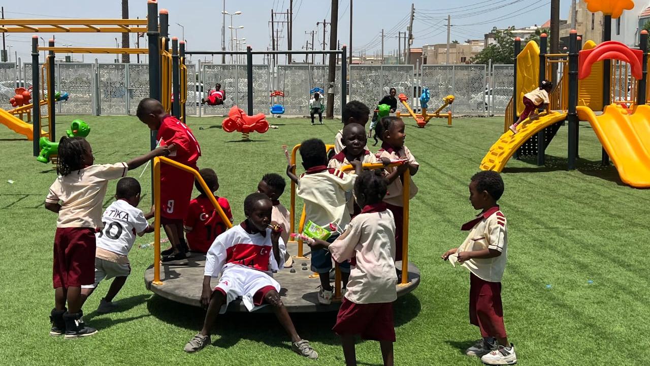 TİKA'nın Sudan'da kurduğu çocuk parkı açıldı