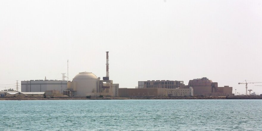 Rusya'nın Buşehr Nükleer Enerji Santrali'nden çekilmesi muhtemel bir saldırının işareti mi?
