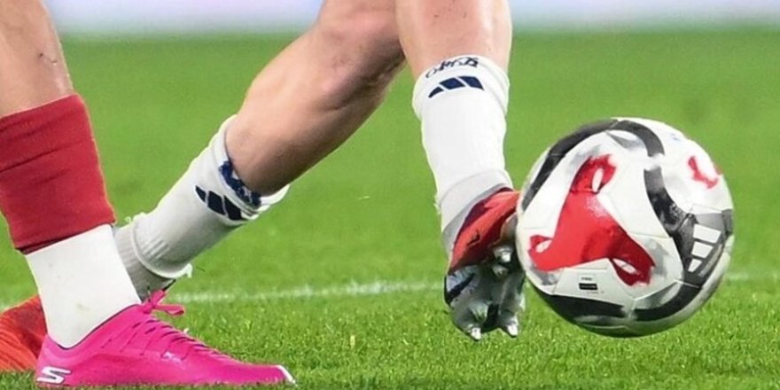 Sanatçılardan İrlanda-İsrail maçına boykot çağrısı