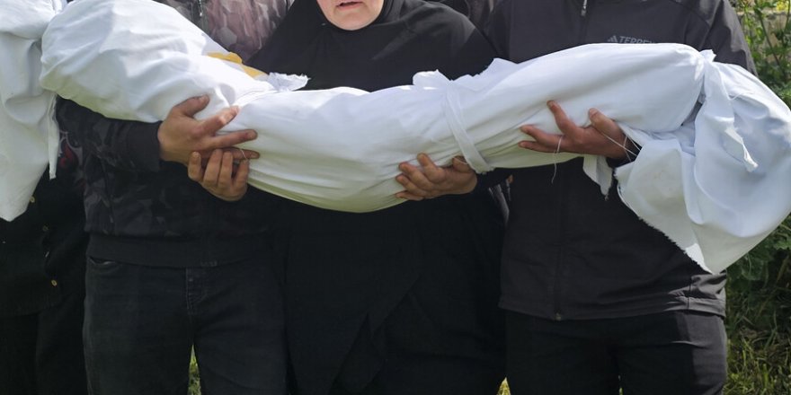 Lübnan'da 2 Mart'tan bu yana en az 227 çocuk katledildi