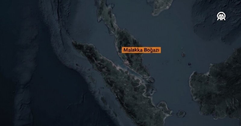 Endonezya, Malakka Boğazı'ndan geçen gemilerden ücret almayı planladıklarını duyurdu