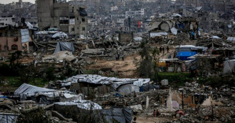 Çöküşün ortasında: Neden anlatı beklenenden daha hızlı çözülüyor?