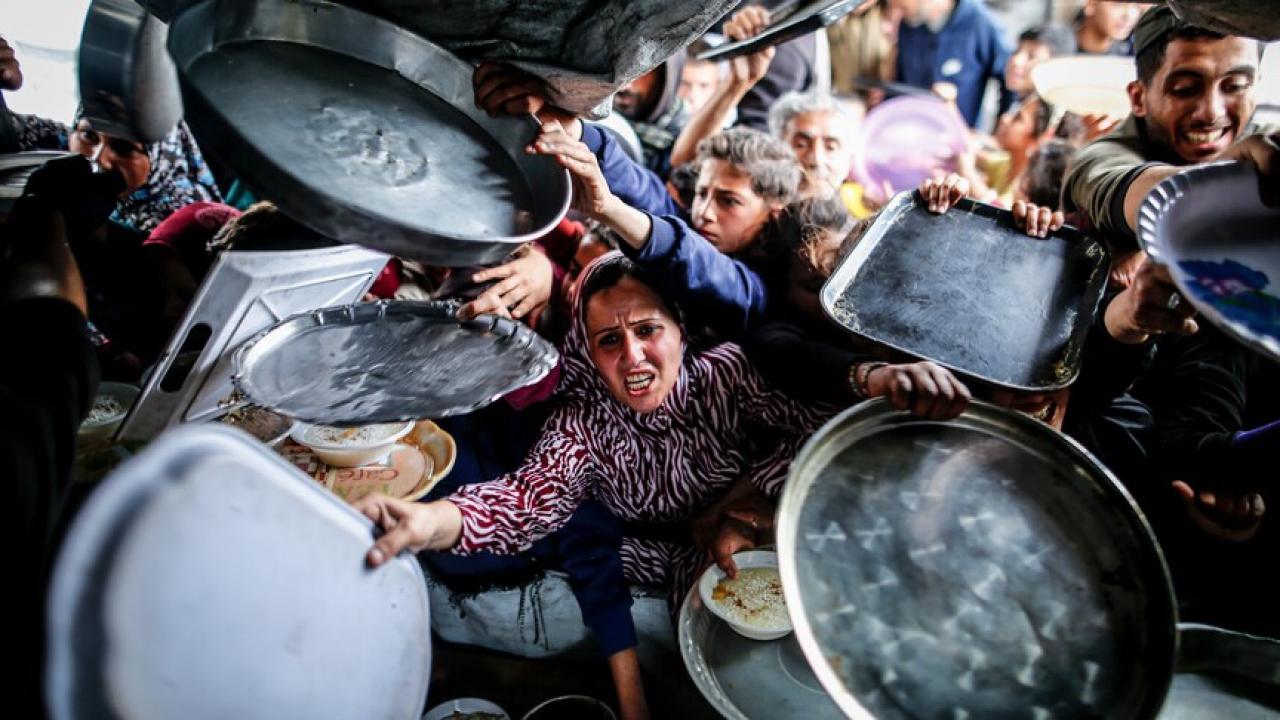 “Gazze birden fazla krizle karşı karşıya”