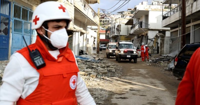 İşgalci İsrail'in saldırıları nedeniyle güvenliğin olmadığı Lübnan'da sağlık sistemi baskı altında