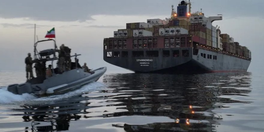 Trump İran ablukasını sürdürme sözü verdi, Tahran ise 'pratik' adımlar atmakla tehdit etti