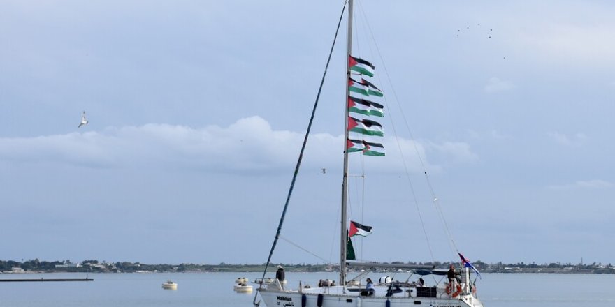 Küresel Sumud Filosu aktivistleri, İsrail'in haydutluğuna rağmen yollarına devam edeceklerini vurguladı
