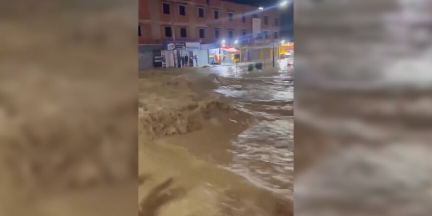 Cezayir'de meydana gelen sel felaketinde 6 kişi hayatını kaybetti