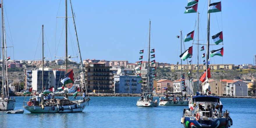 Küresel Sumud Filosu İtalya delegasyonu, İsrail'in alıkoyduğu 2 aktivistin serbest bırakılmasını istedi