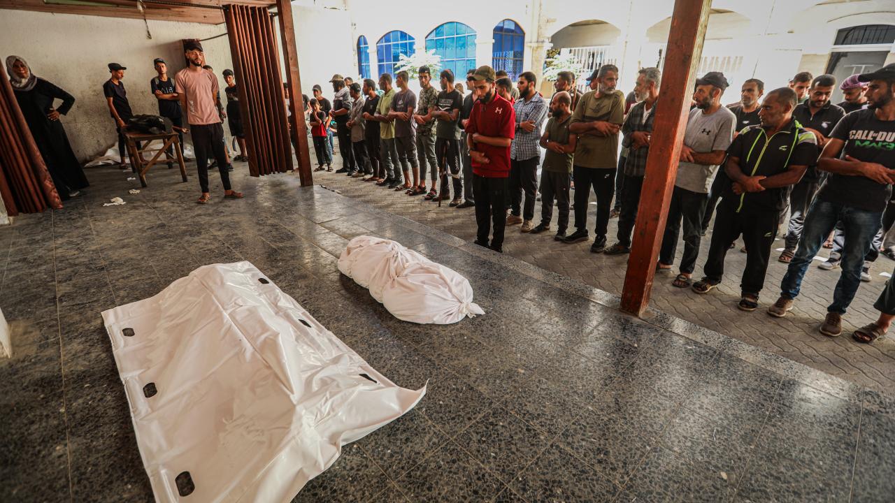 Soykırımcı İsrail, Gazze'de ateşkesi ihlal ederek 7 ayda 854 Filistinliyi katletti