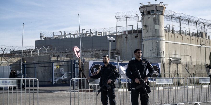 İsrailli avukat, temsil ettiği Filistinlilerin İsrail hapishanelerinde sistematik tecavüze uğradığını söyledi