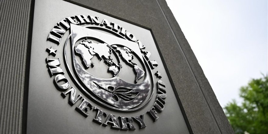 IMF'den küresel ekonominin yükselen petrol fiyatlarıyla "olumsuz" senaryoya ilerlediği uyarısı