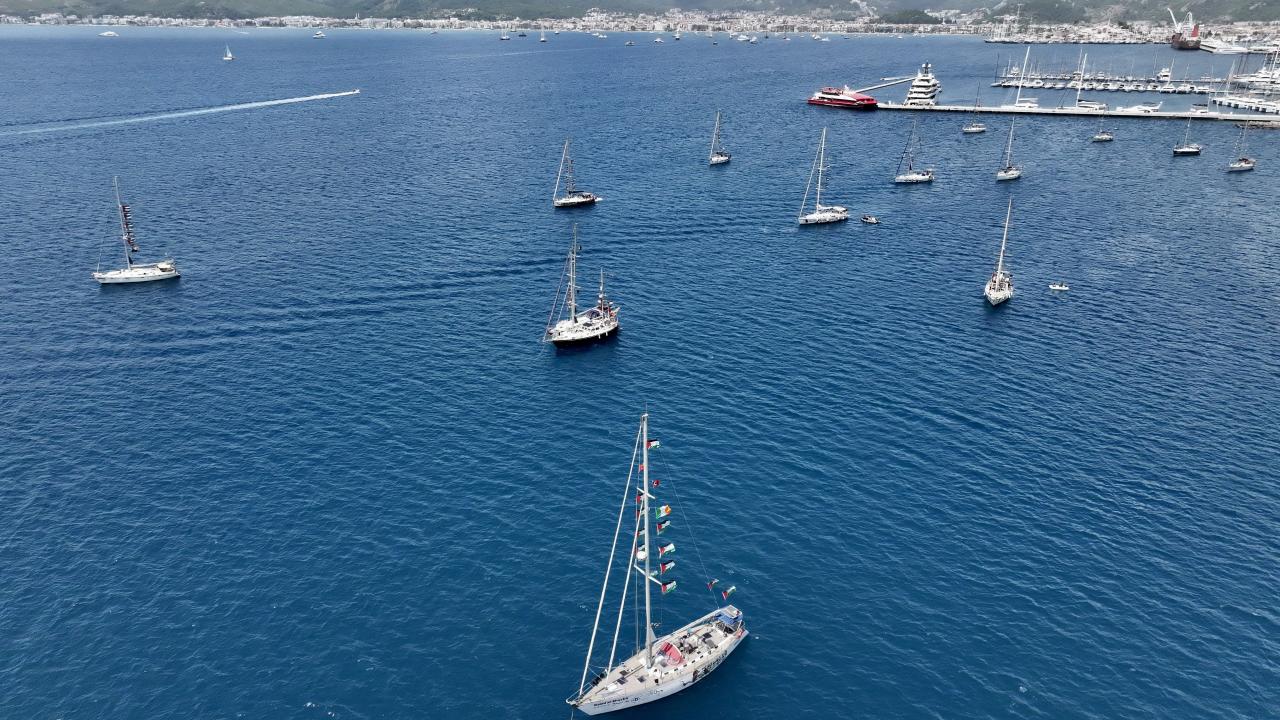 Sumud Filosu'nda 10 tekne yoluna devam ediyor