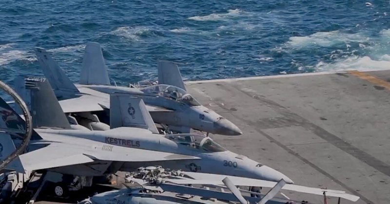 ABD, Küba ile gerilim devam ederken USS Nimitz uçak gemisini Karayipler'e konuşlandırdı