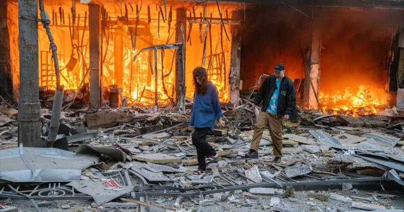 Rusya, Kiev'i balistik füzelerle hedef aldı