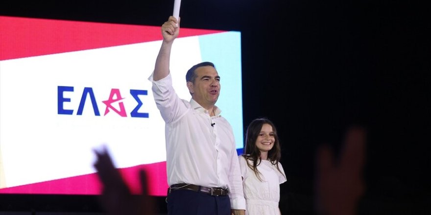 Yunanistan'ın eski başbakanı Aleksis Çipras yeni parti kurdu