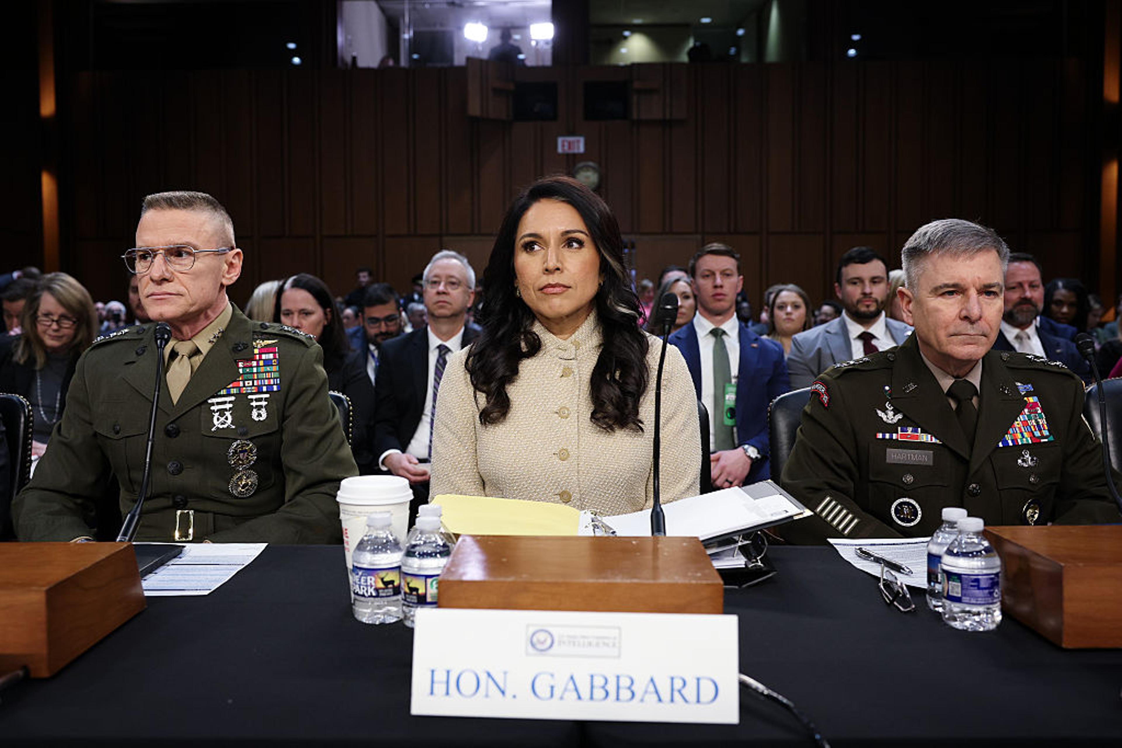 Tulsi Gabbard’ın, ilkelerini koruyarak Trump’tan ayrılması gerekiyordu