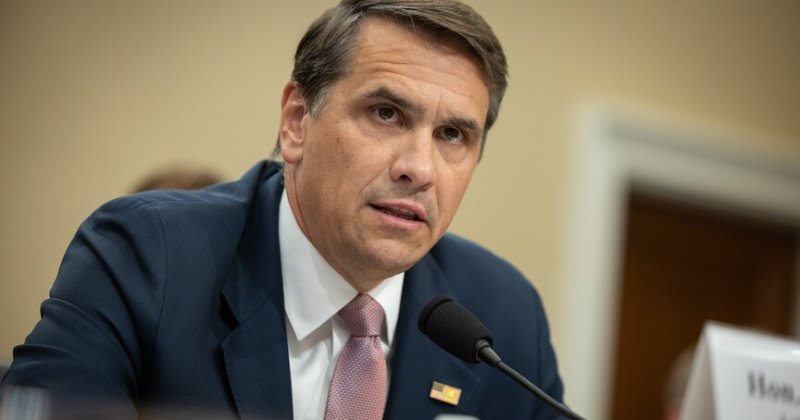 Trump, Todd Blanche'ı Adalet Bakanlığına resmen ad