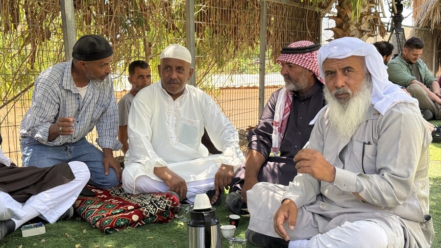 76 yıl önce Negev'den Batı Şeria'ya sürgün edilen Han el-Ahmer halkı, yeniden sürgün tehdidi altında