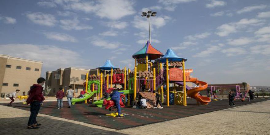 Suriyeli Yetimler Geleceğe Çocuk Yaşam Merkezi'nde Hazırlanıyor