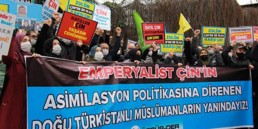 Doğu Türkistanlı Müslümanlara destek eylemi