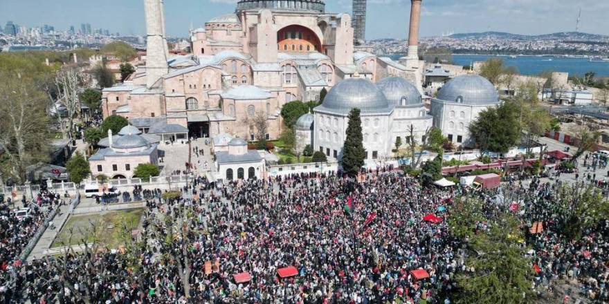 Gazze özgür oluncaya dek direniş sürecek!