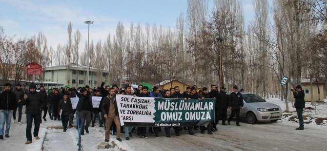 YYÜ Öğrencilerinde Üniversitelerdeki Sol Saldırganlığa Protesto