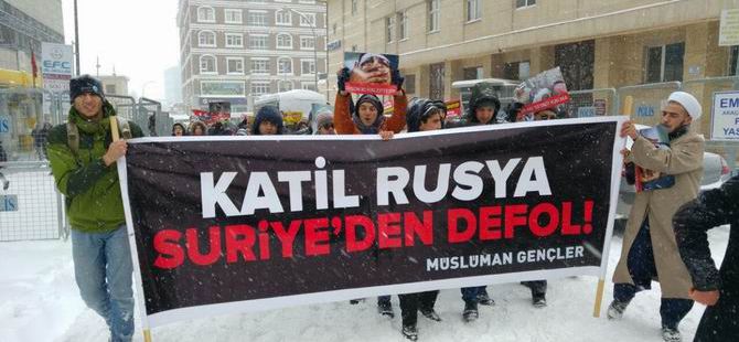 İran’ın Erzurum Konsolosluğu Önünde -25 Derecede Halep Protestosu