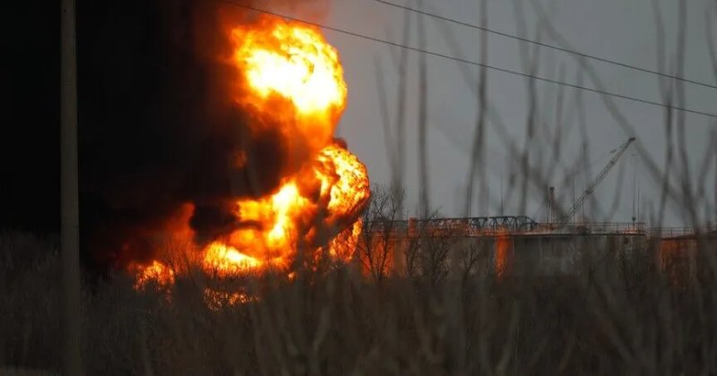 Zelenskiy, Rusya'da Ufa'daki petrol rafinerisine saldırı düzenlediklerini açıkladı