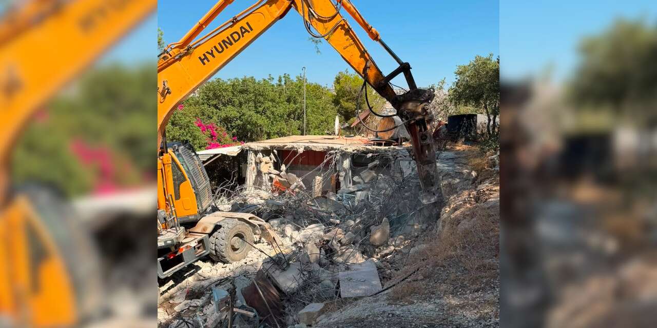 İsrail'in Batı Şeria'da altı ayda yıktığı Filistin yapılarının sayısı 740'a ulaştı