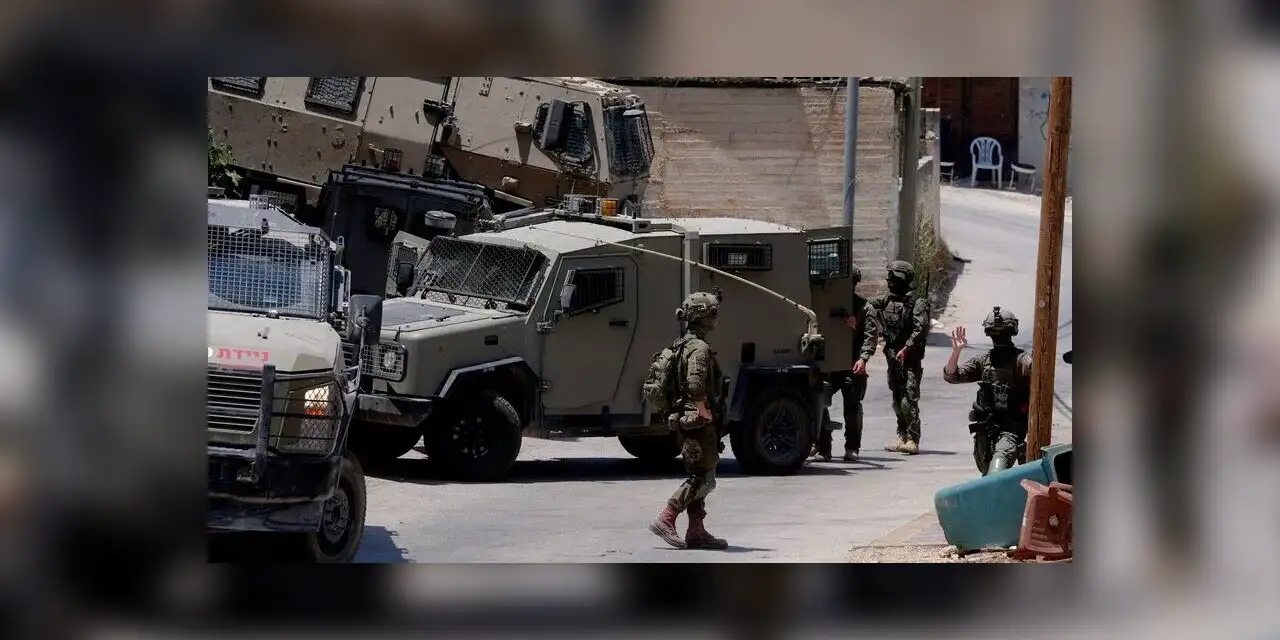 İşgalci İsrail ordusu, Nablus'taki Tel beldesinde bir haftada 200 Filistinli gözaltına aldı