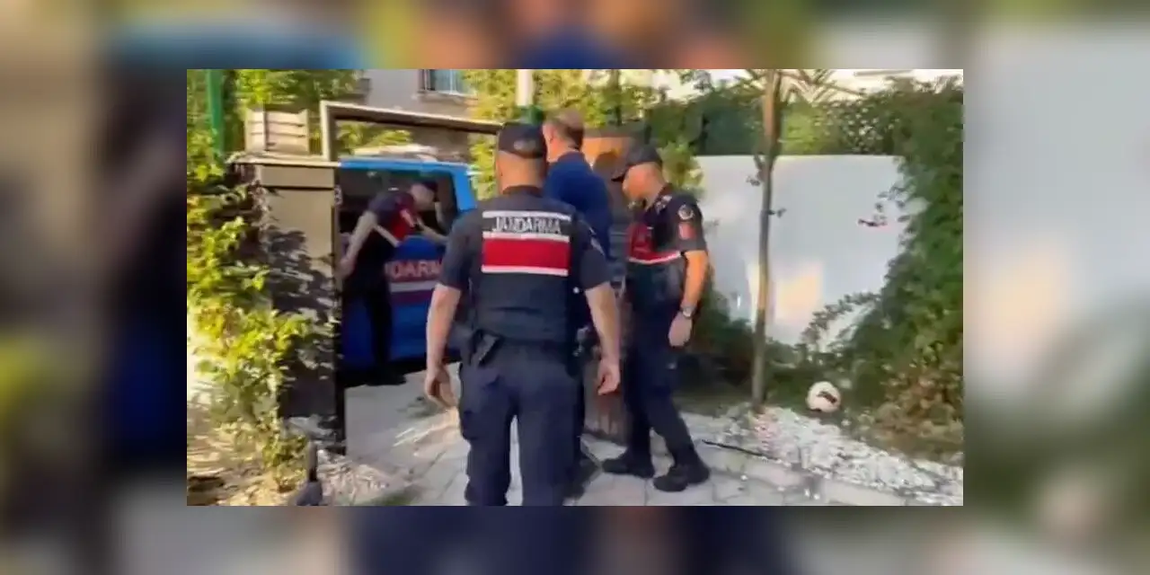 Menderes Belediyesine yönelik soruşturmada aranan belediye başkan yardımcısı yakalandı