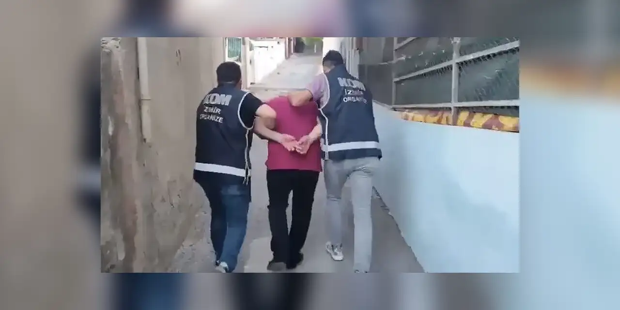 İzmir merkezli suç örgütü operasyonunda yakalanan 28 şüpheli tutuklandı