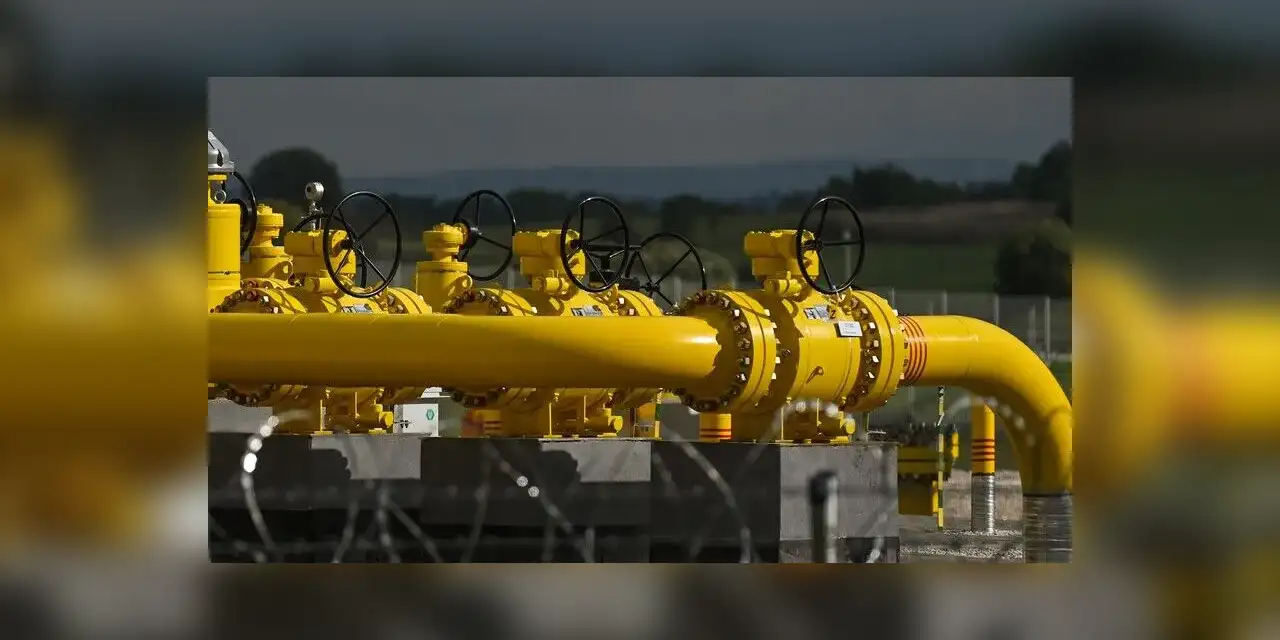 Gazprom: Avrupa'nın depolarındaki gaz miktarı rekor düşük seviyede