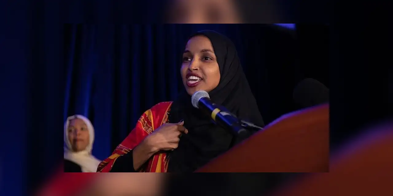 ABD Kongresi için yarışan Müslüman adaylardan Ilhan Omar, Minnesota'daki ön seçimleri kazandı