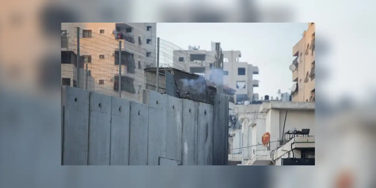 UNRWA: İsrail'in Şuafat Mülteci Kampı'ndaki tesislerimize el koyması an meselesi