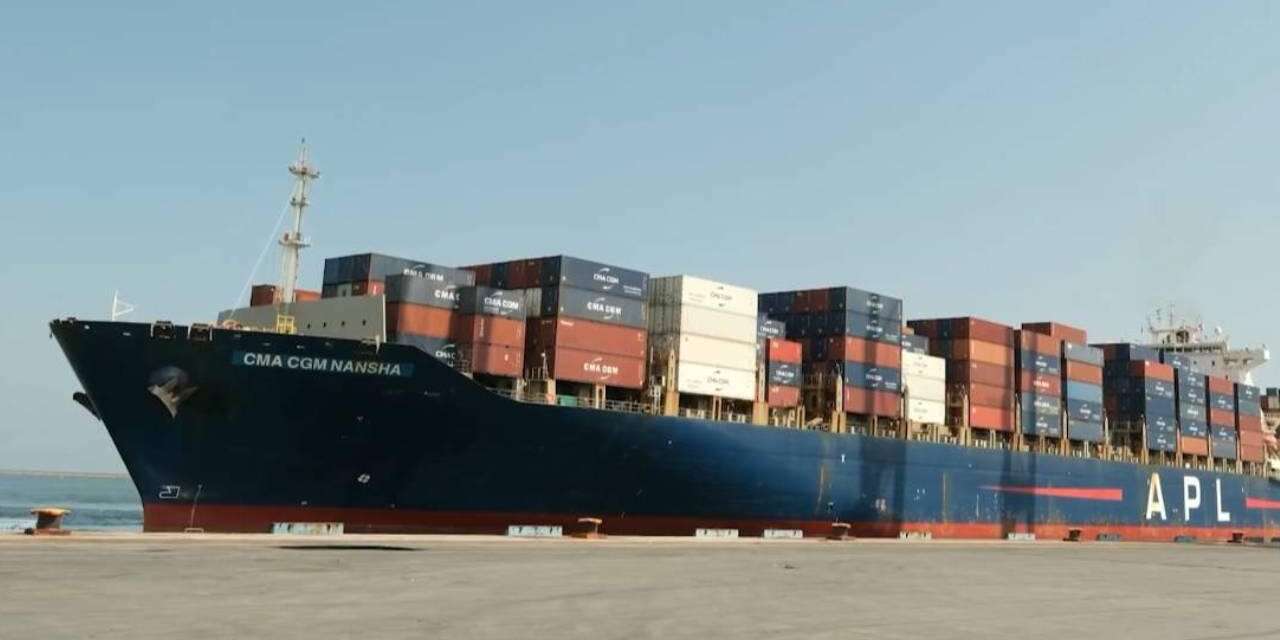 Türkiye'den Lübnan'a 15,6 tonluk tıbbi yardım
