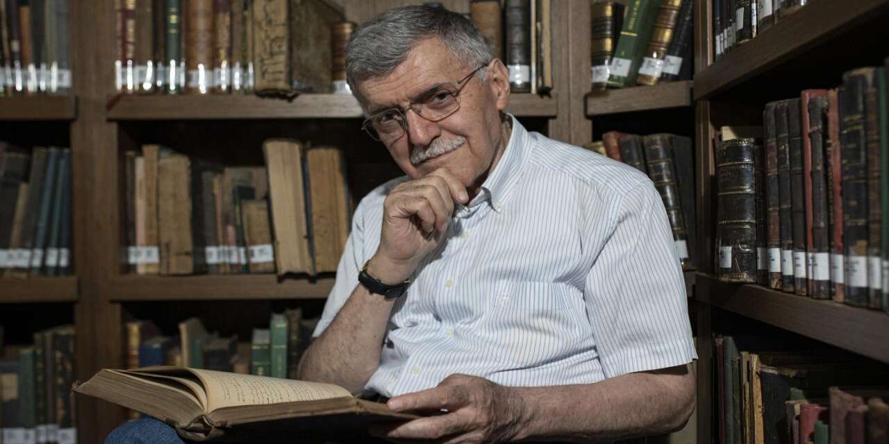 Ali Haydar Haksal vefat etti