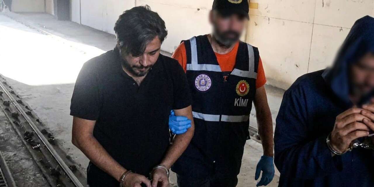 Muhacir düşmanı ırkçı Arif Kocabıyık iltica ederken yakalandı