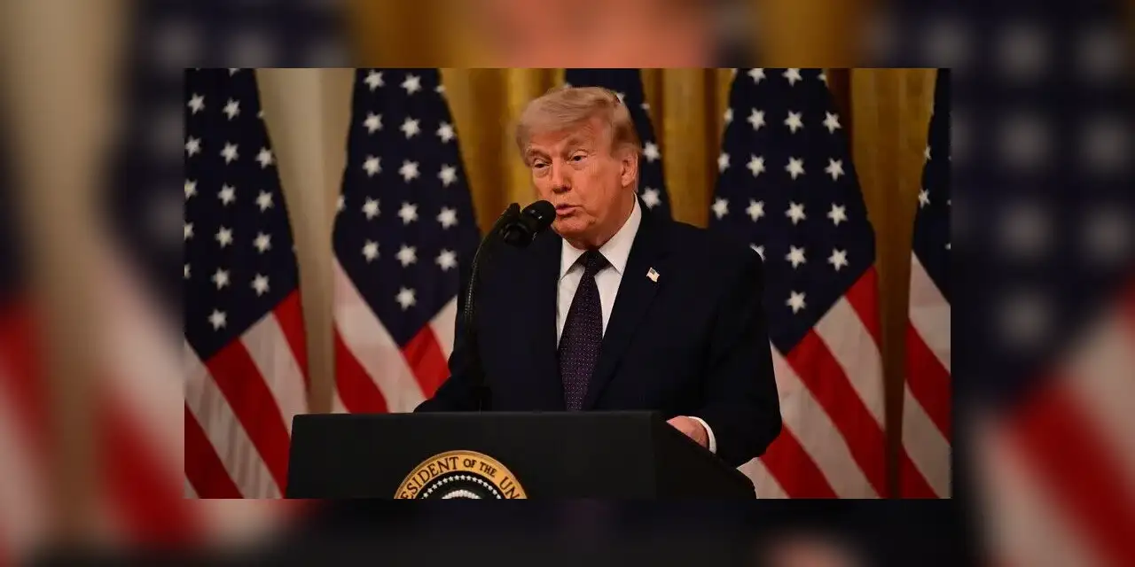 Trump Hürmüz Boğazı'nın adını "Trump Boğazı" olarak değiştirmek istiyor