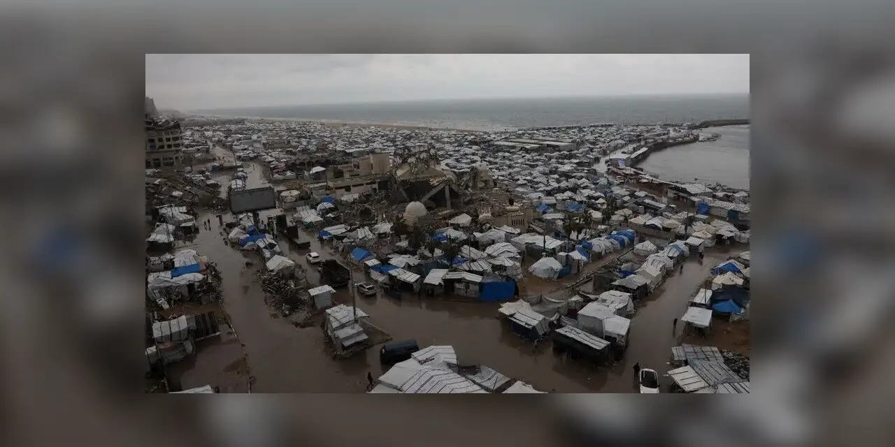 BM: Kışın yaklaşmasıyla çadırlarda yaşayan Gazzelilerin sağlık riskleri artıyor