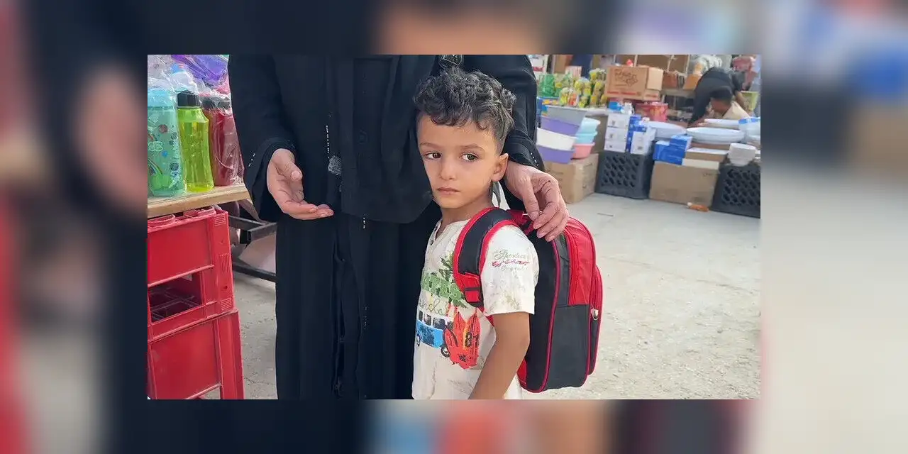 Gazze'deki öğrenciler, yeni eğitim yılını okul binası ve kırtasiye ürünleri olmadan karşıladı