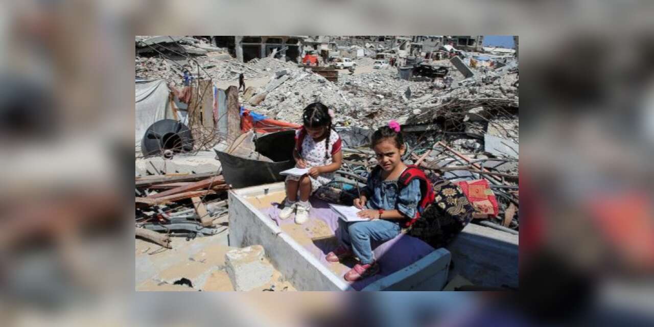 Gazze'de öğrenciler bir eğitim yılına daha İsrail soykırımı gölgesinde giriyor