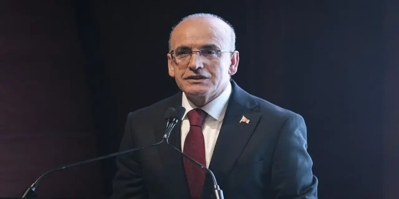 Hazine ve Maliye Bakanı Şimşek "istifa" iddialarını yalanladı