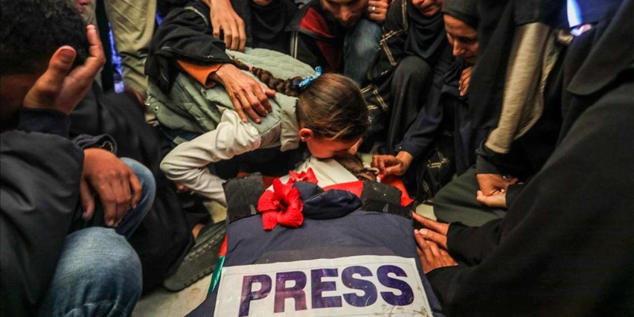 Hamas: İsrail'in gazetecilere yönelik saldırıları zaman aşımına uğramayan savaş suçlarıdır