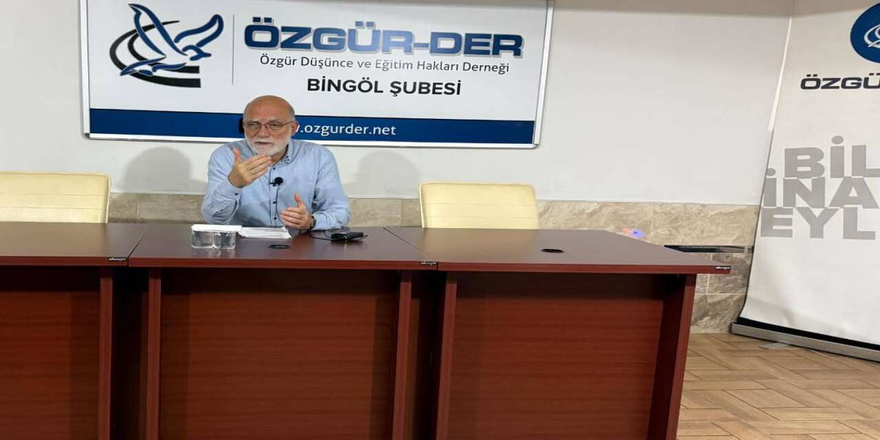"Müslümanlar sıradanlaşmaktan, sürüleşmekten korkmalı"