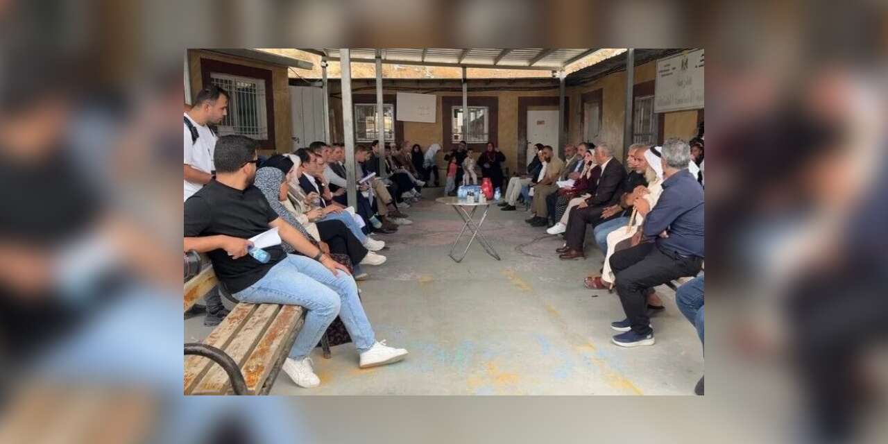Avrupalı diplomatlar Batı Şeria'daki İsrail'in yıkım tehdidi altındaki okulları gezdi