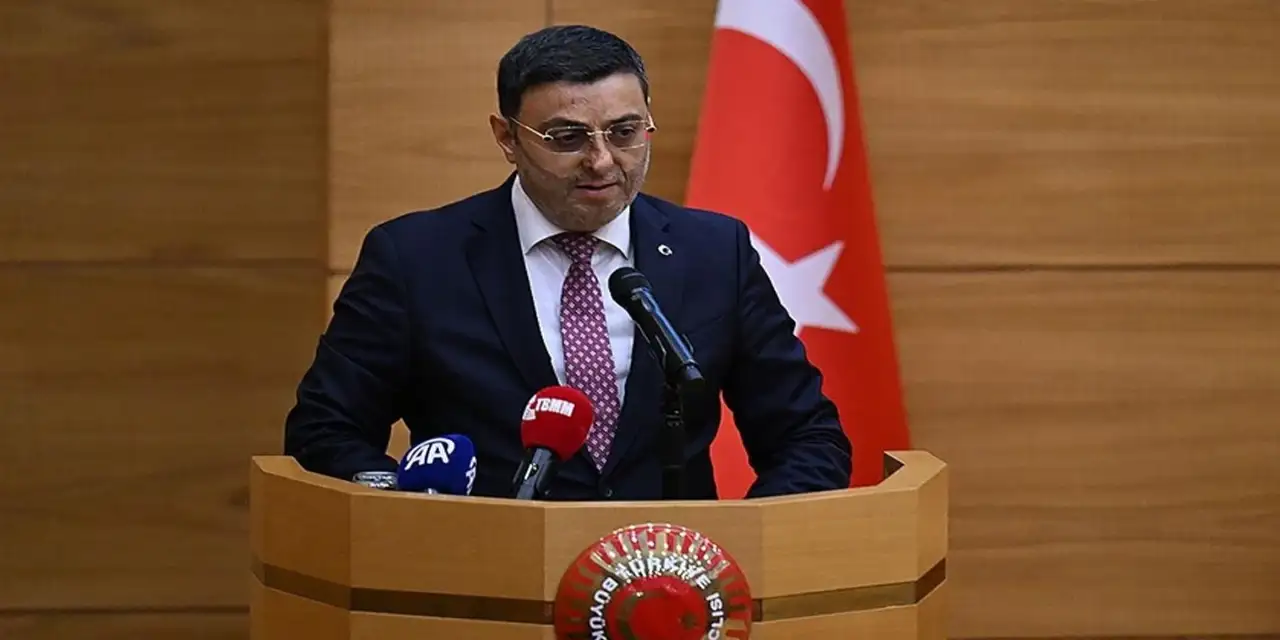 AK Partili Serkan Bayram'dan partisine eleştiri: "Partimiz gerçek anlamda aklansın"